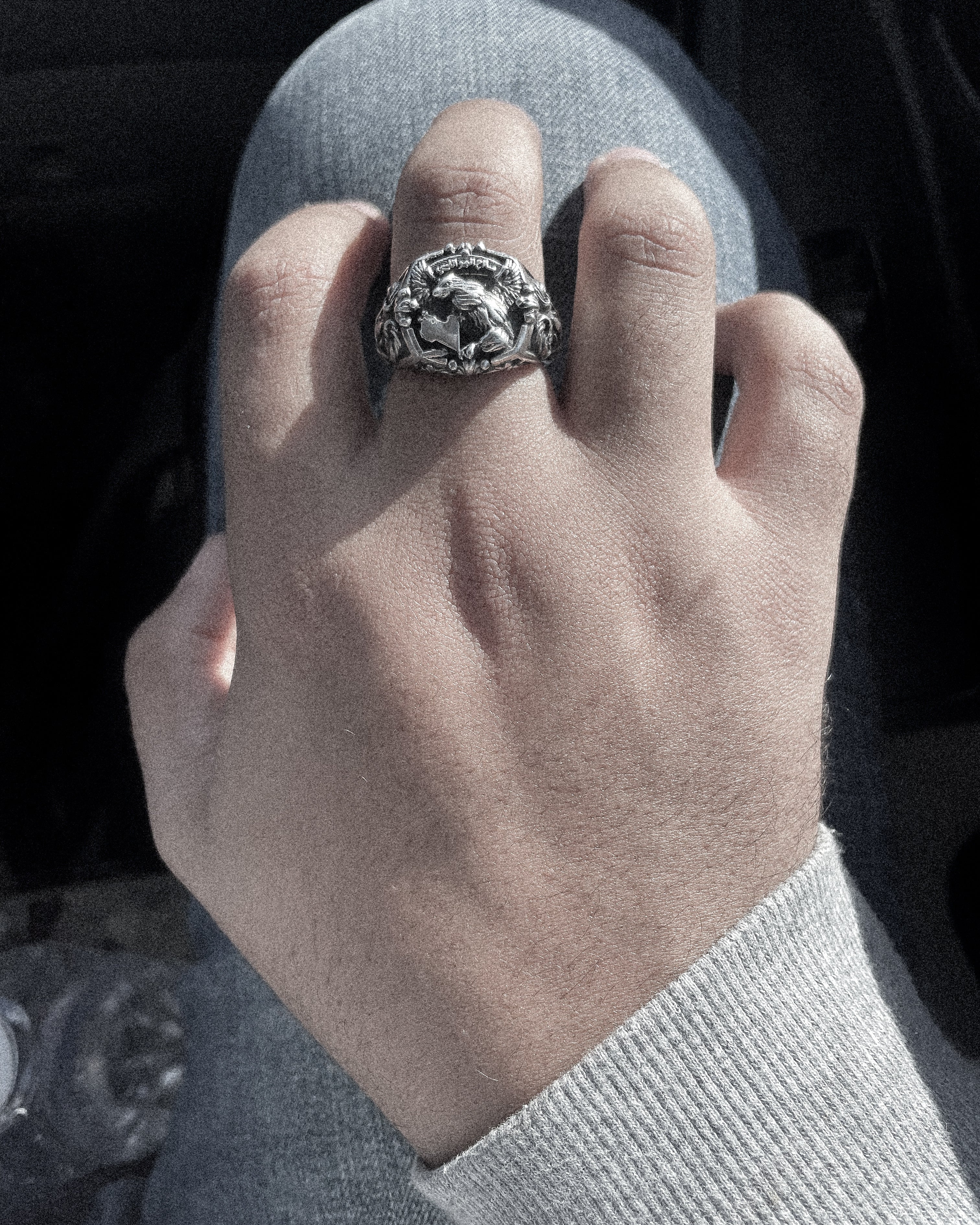 EAGLE SCULPTURE RING