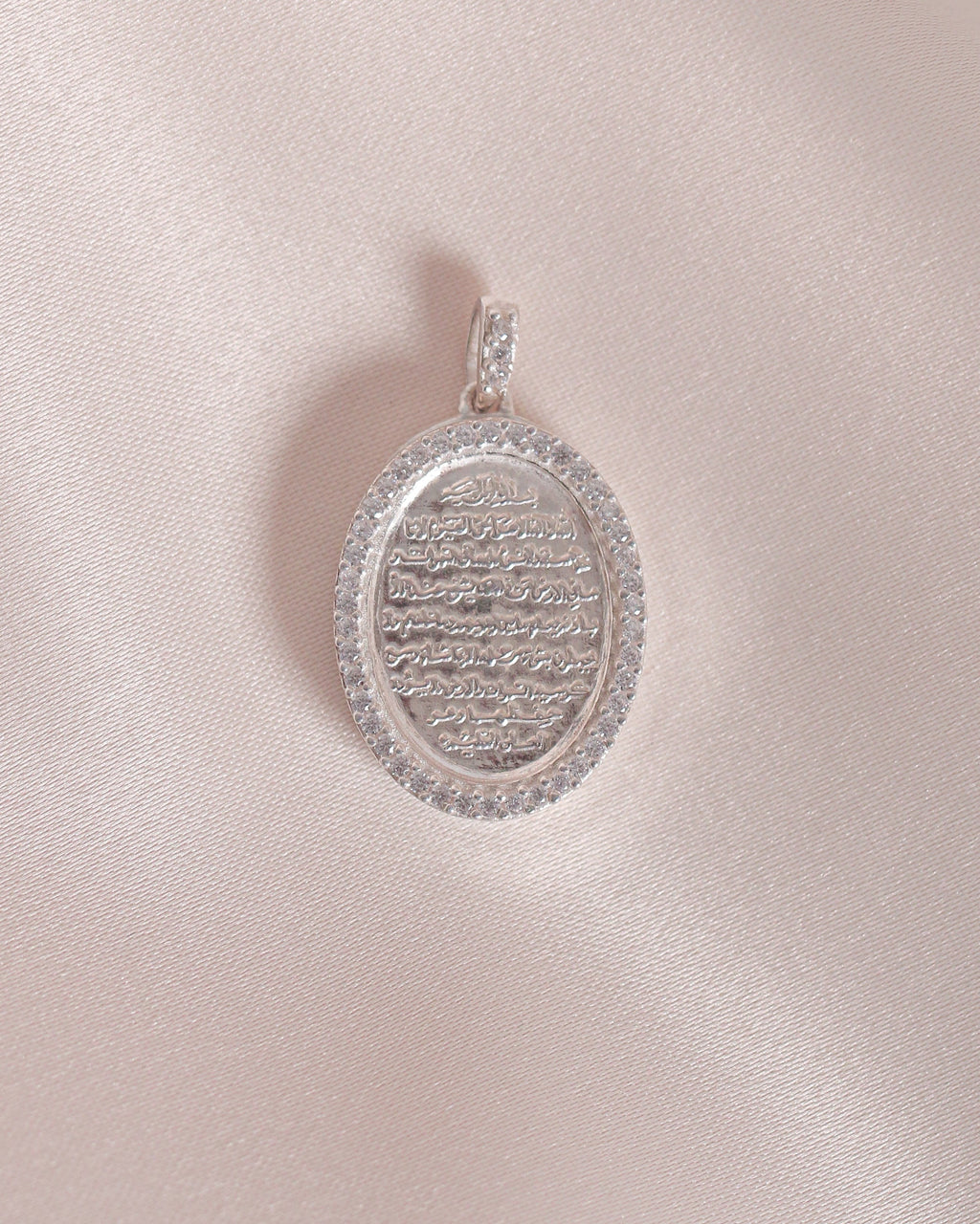 Buleila locket
